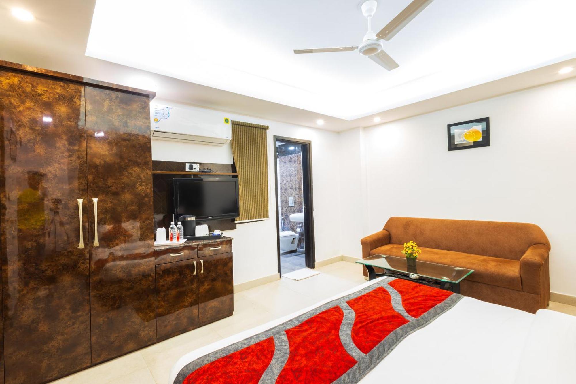 Hotel The Gold Inn - Karol Bagh Delhi Dış mekan fotoğraf