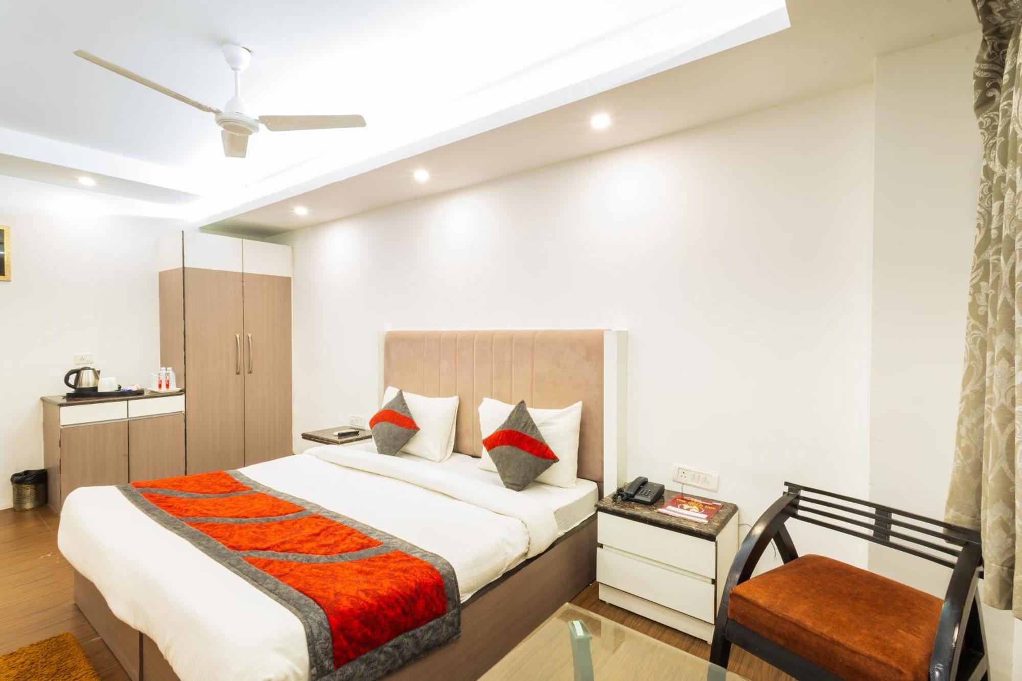Hotel The Gold Inn - Karol Bagh Delhi Dış mekan fotoğraf