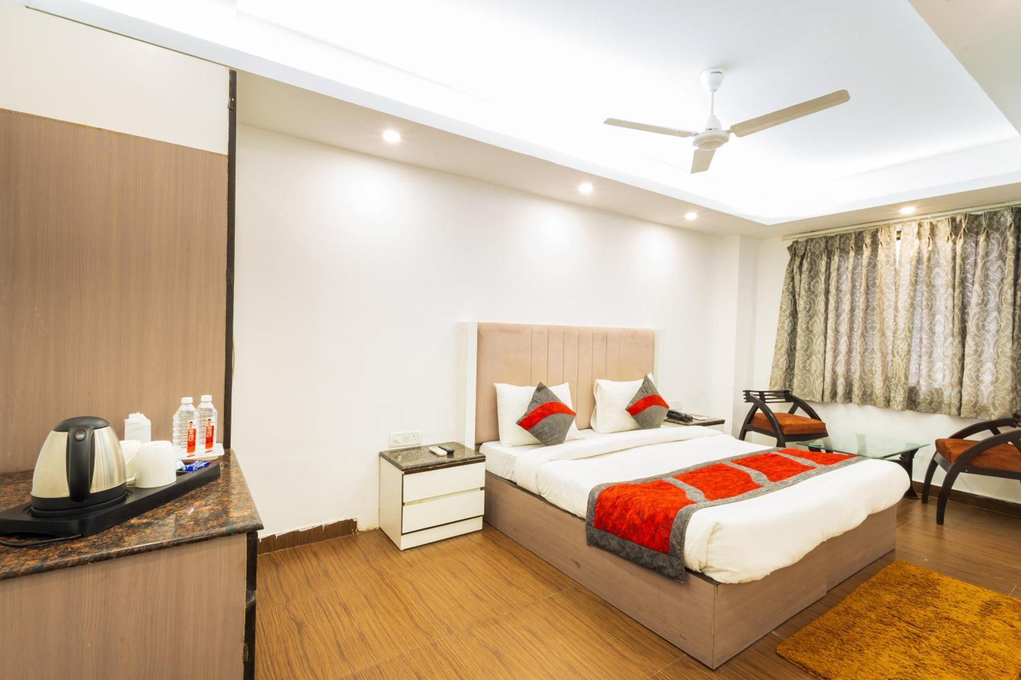 Hotel The Gold Inn - Karol Bagh Delhi Dış mekan fotoğraf